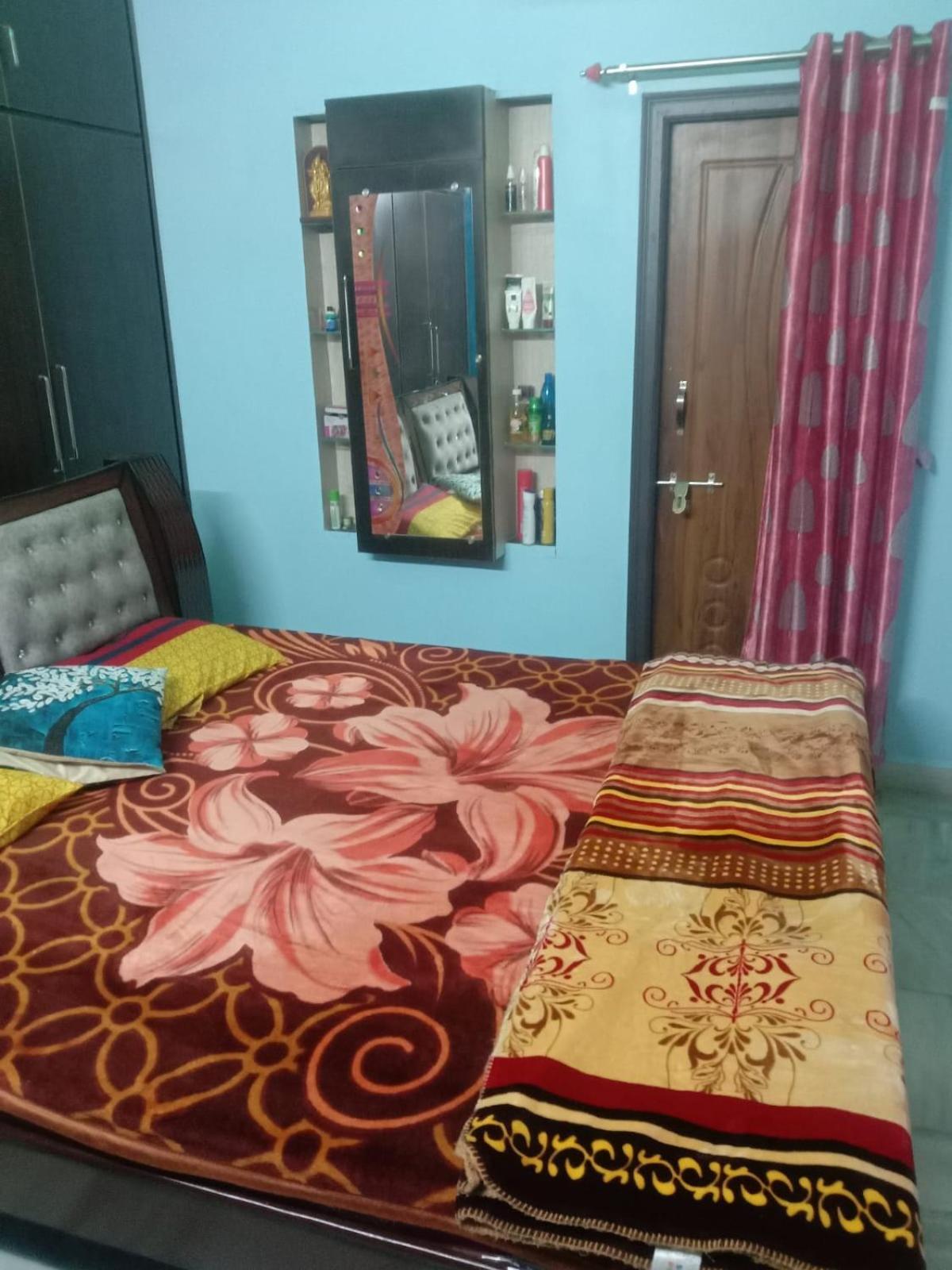 Purvi Homestay Tirupati Luaran gambar